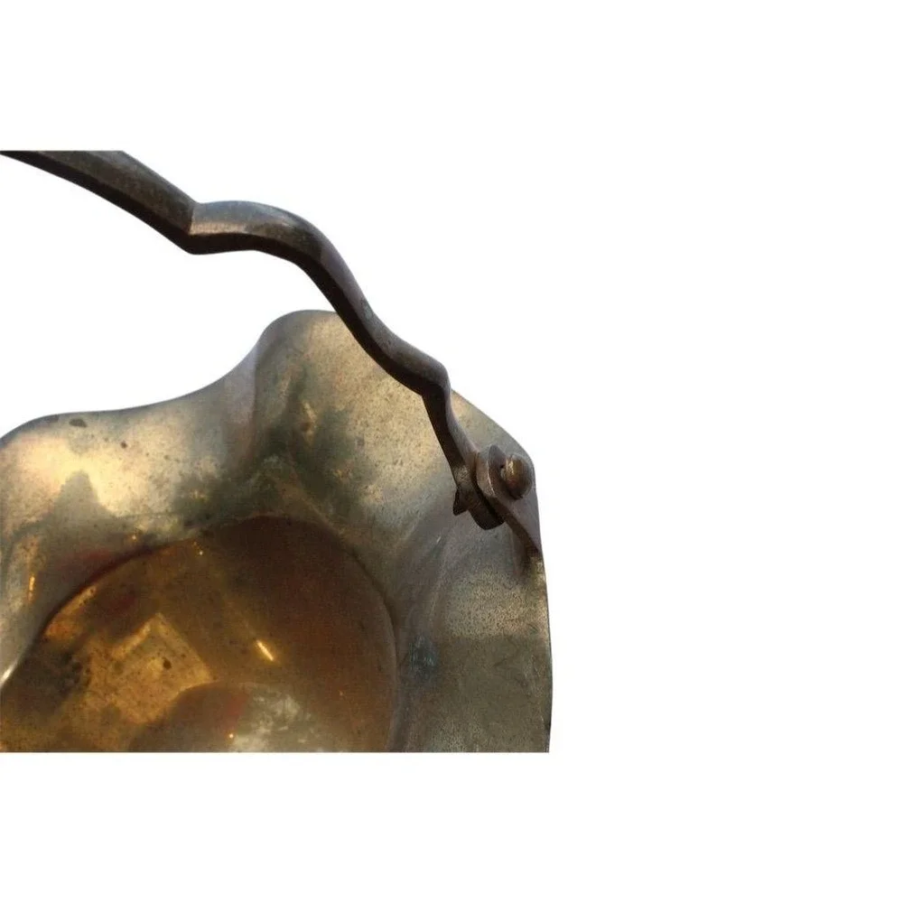 Vintage Brass Basket‎ with Scallop Edge and Moveable Handle